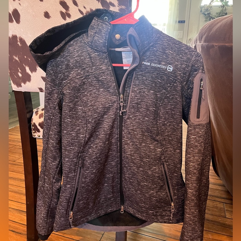 Free country soft shell